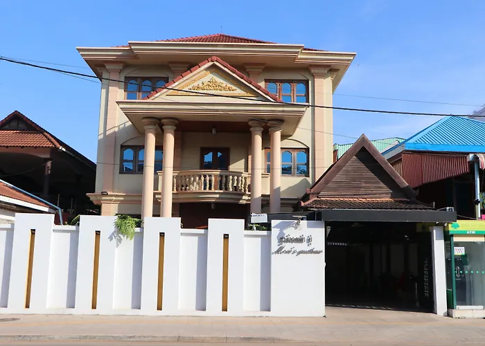 Mom'S Guesthouse